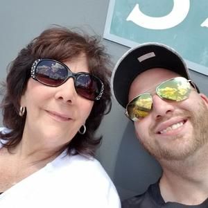 Meet your Posher, Cheryll